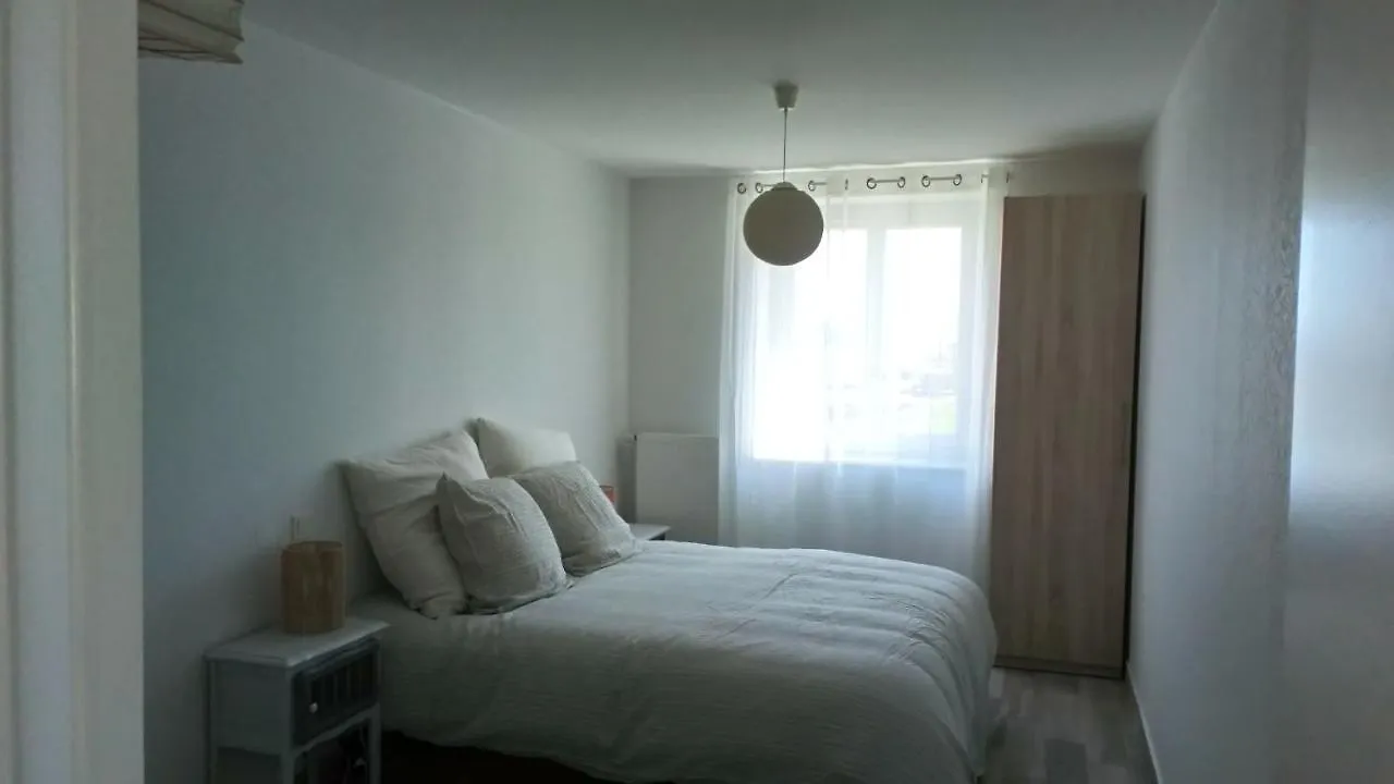 Detour En Beaujolais Bed and Breakfast Les Ardillats